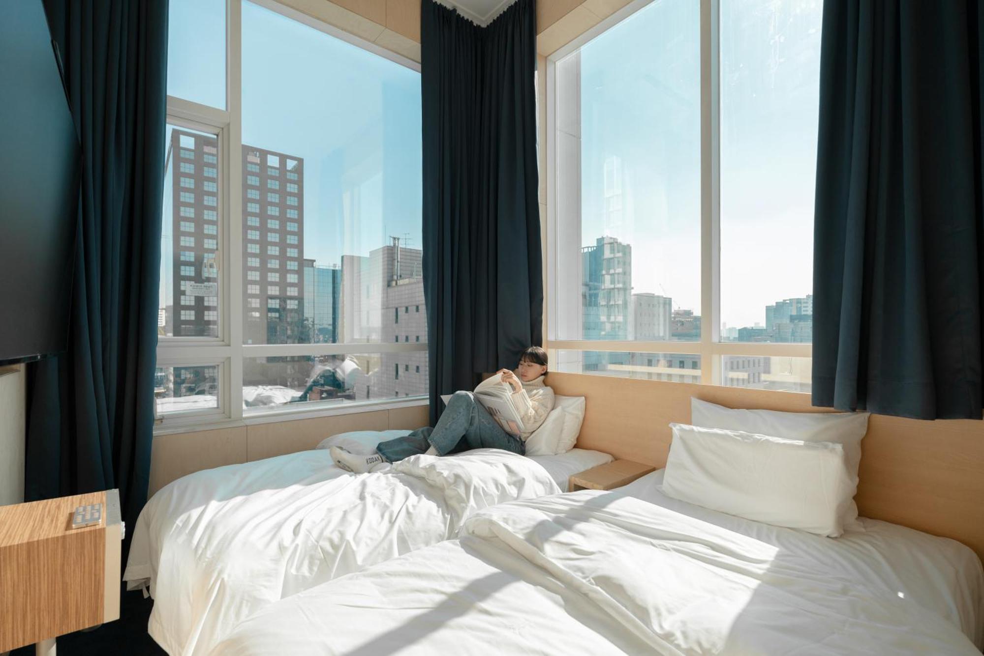 Aank Hongdae Hotel